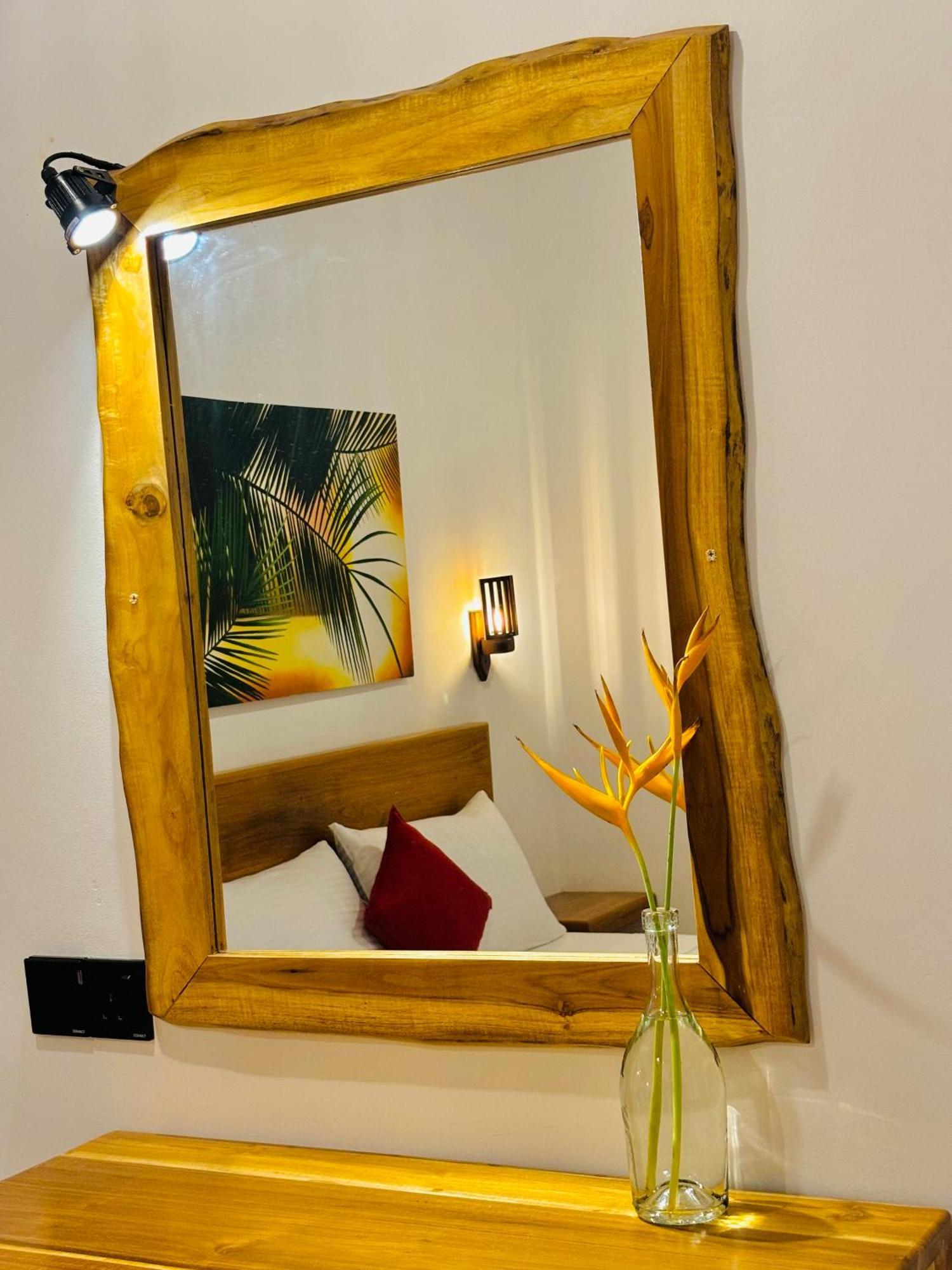 Breeze Bay Villa Dikwella Luaran gambar