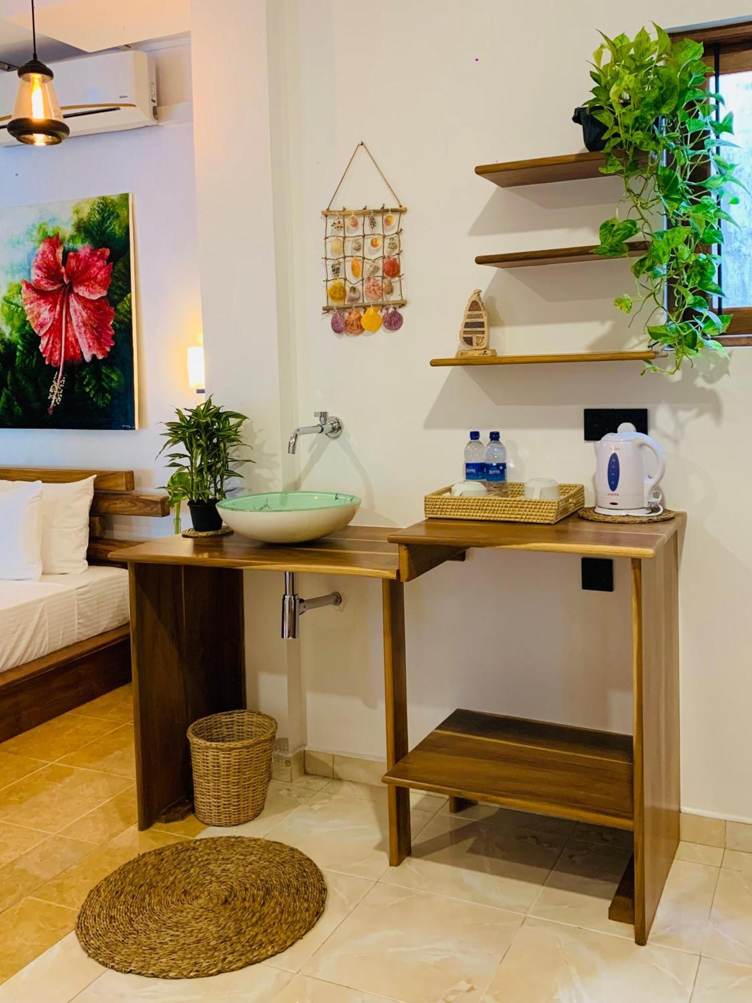 Breeze Bay Villa Dikwella Luaran gambar